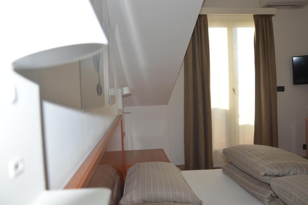 Hotel Isolabella Foce Varano Exteriér fotografie